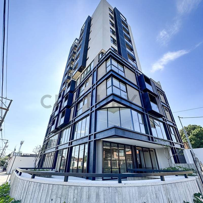 Foto de LOCAL COMERCIAL PREMIUM EN VENTA – PLANTA BAJA