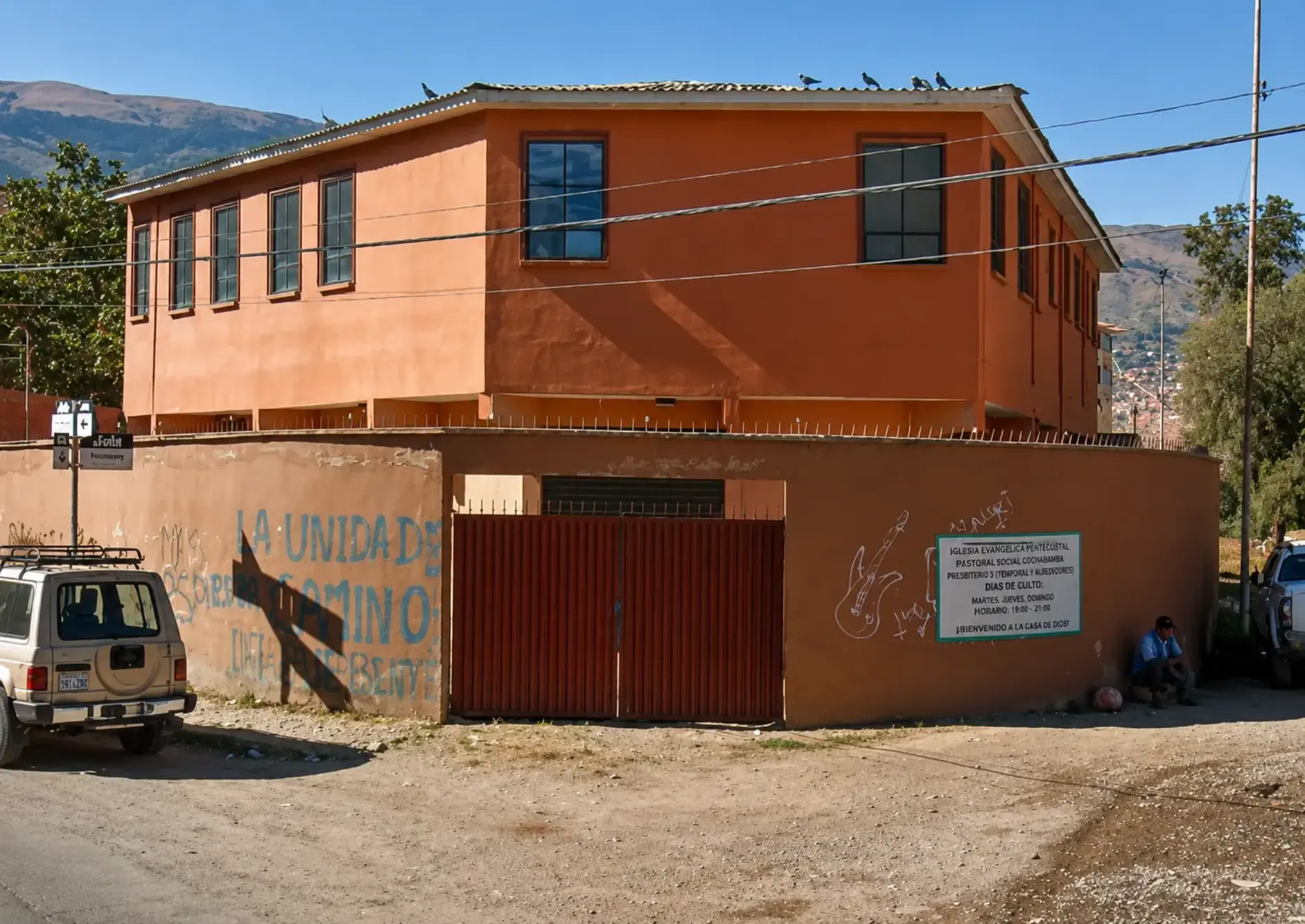 Foto de Local comercial de 230 m² en alquiler sobre Av. Melchor Pérez, esquina Wiracocha