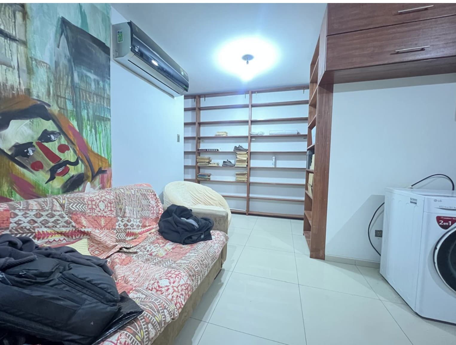 En venta moderno departamento de 1 dormitorio condominio Jericó