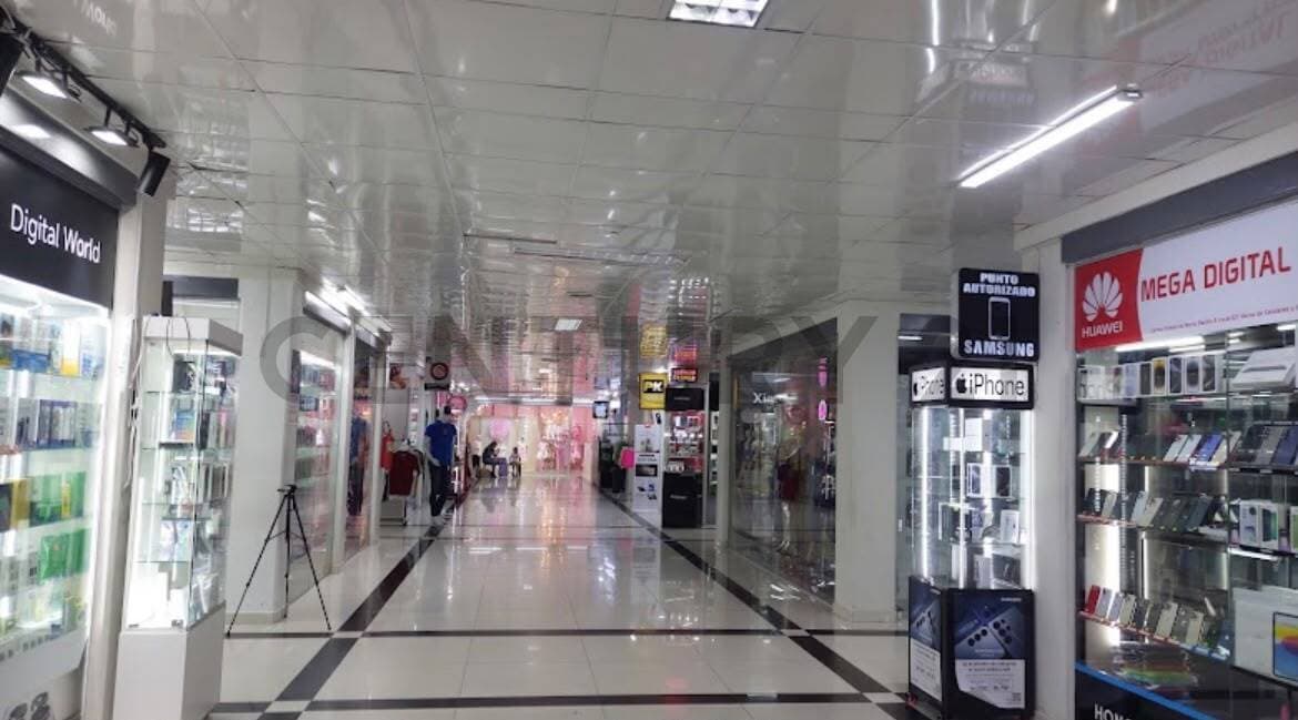 Foto de LOCAL COMERCIAL EN VENTA EN CENTRO COMERCIAL NORTE 3ER ANILLO