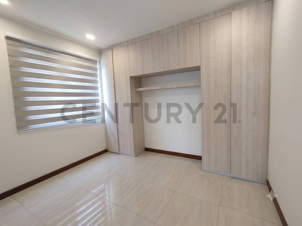 Foto de ¡ALQUILER DEPARTAMENTO DE 2 HABITACIONES CÉNTRICO EN EDIFICIO GINEBRA! Tarija