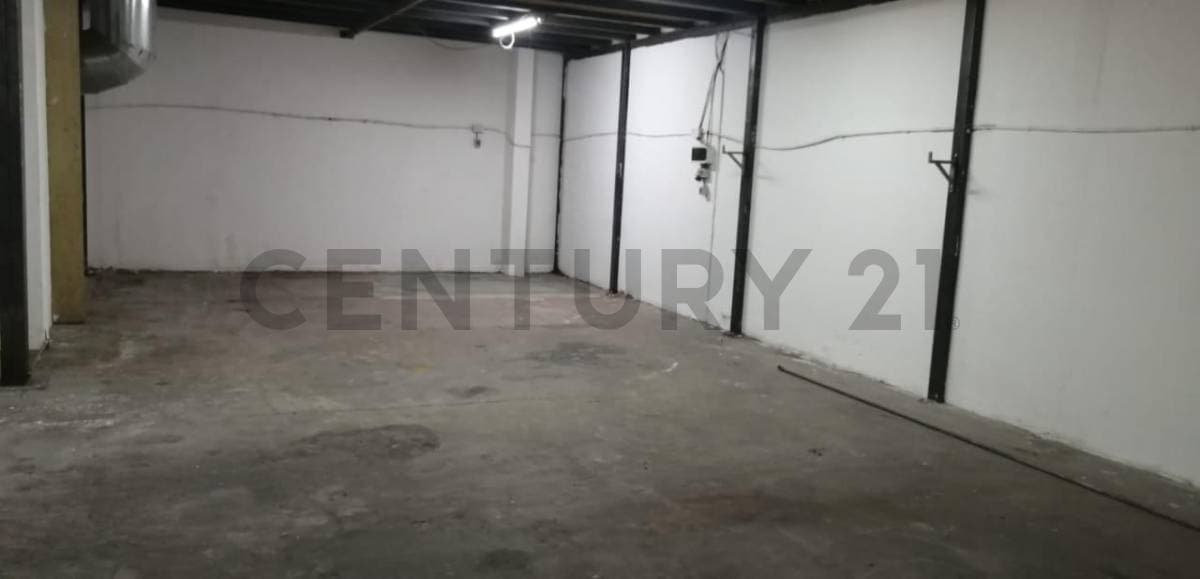 Foto de GALPÓN EN ALQUILER – 4TO ANILLO CASI AV. PARAGUÁ