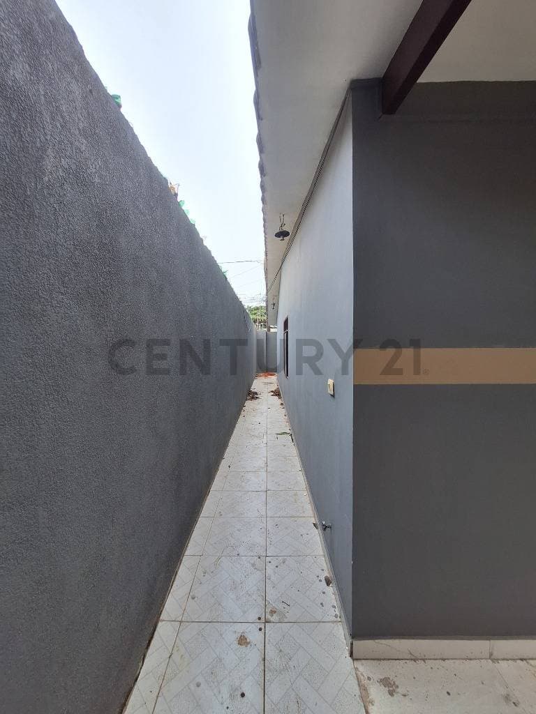 Foto de Casa en alquiler Av Virgen de Luján entre 7mo y 8vo anillo