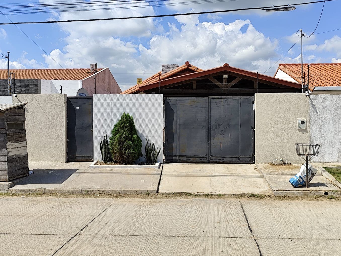 Casa equipada, en la zona norte, lista para vender !!!