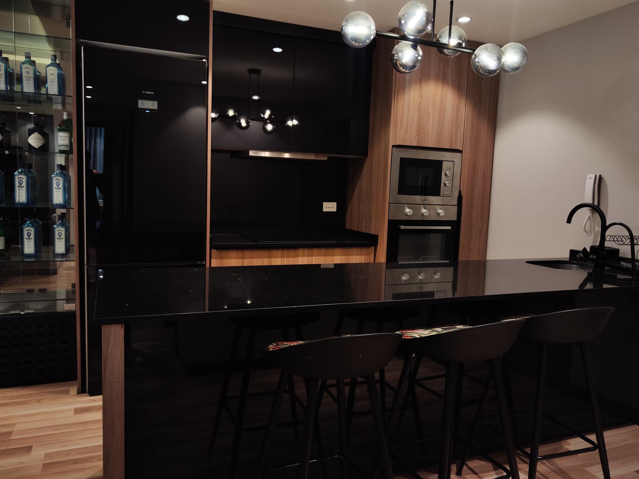 Departamento de 2 dormitorios amoblado SKY Luxury