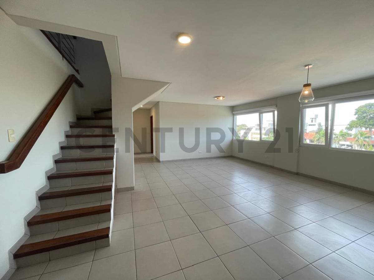 Foto de PENTHOUSE EN ALQUILER DE 168 M2