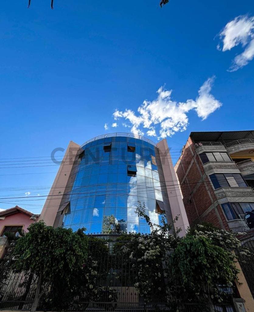 Foto de EDIFICIO EN VENTA -VIVIENDA Y COMERCIO