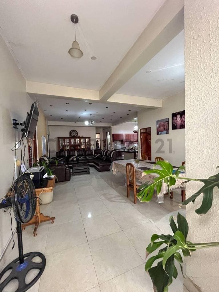 Foto de EDIFICIO EN VENTA -VIVIENDA Y COMERCIO