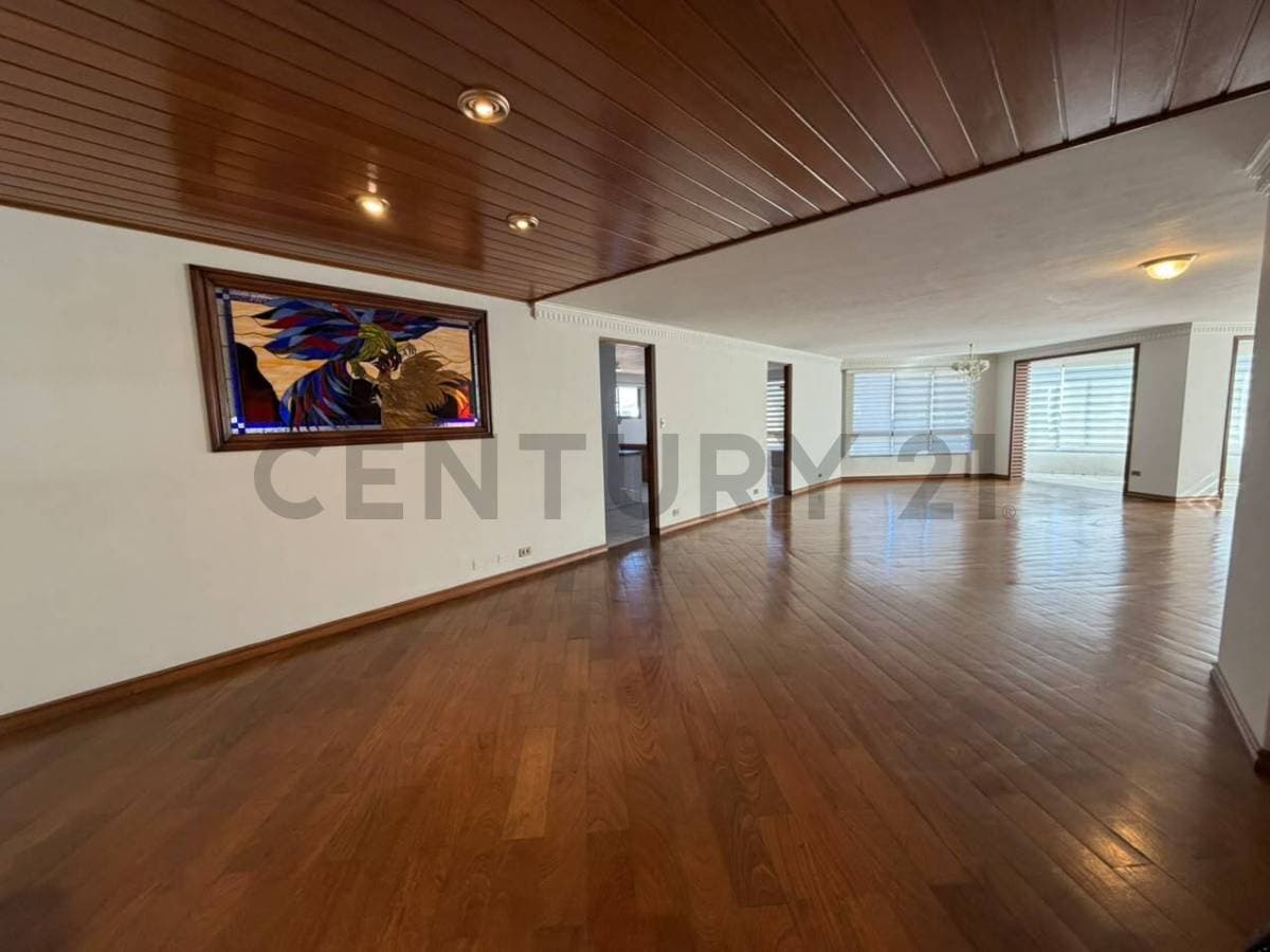 Foto de Exclusivo Departamento de Lujo de 266 m² en el Prado, Precio Bajo Avalúo