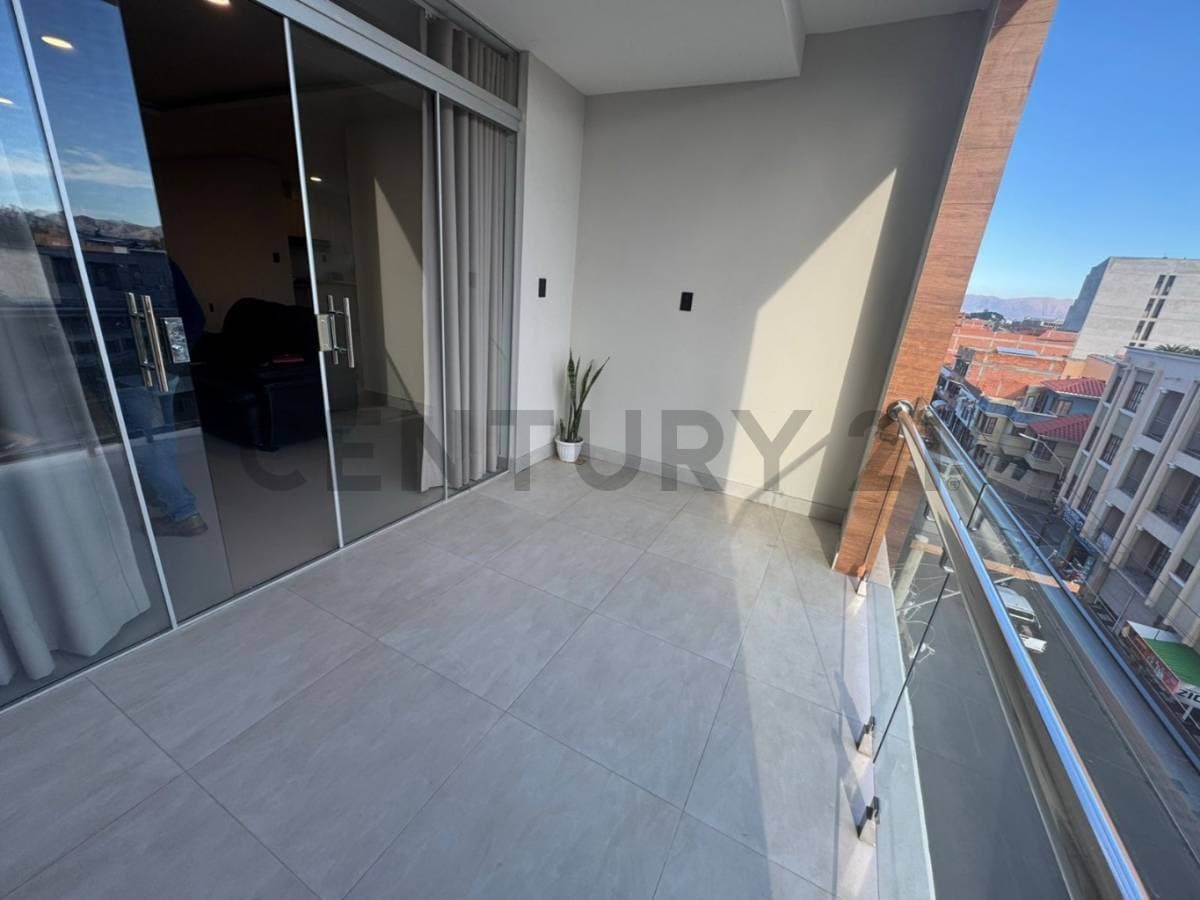 Foto de EN ALQUILER DEPARTAMENTO AMOBLADO DE 3 HABITACIONES - FATIMA -TARIJA