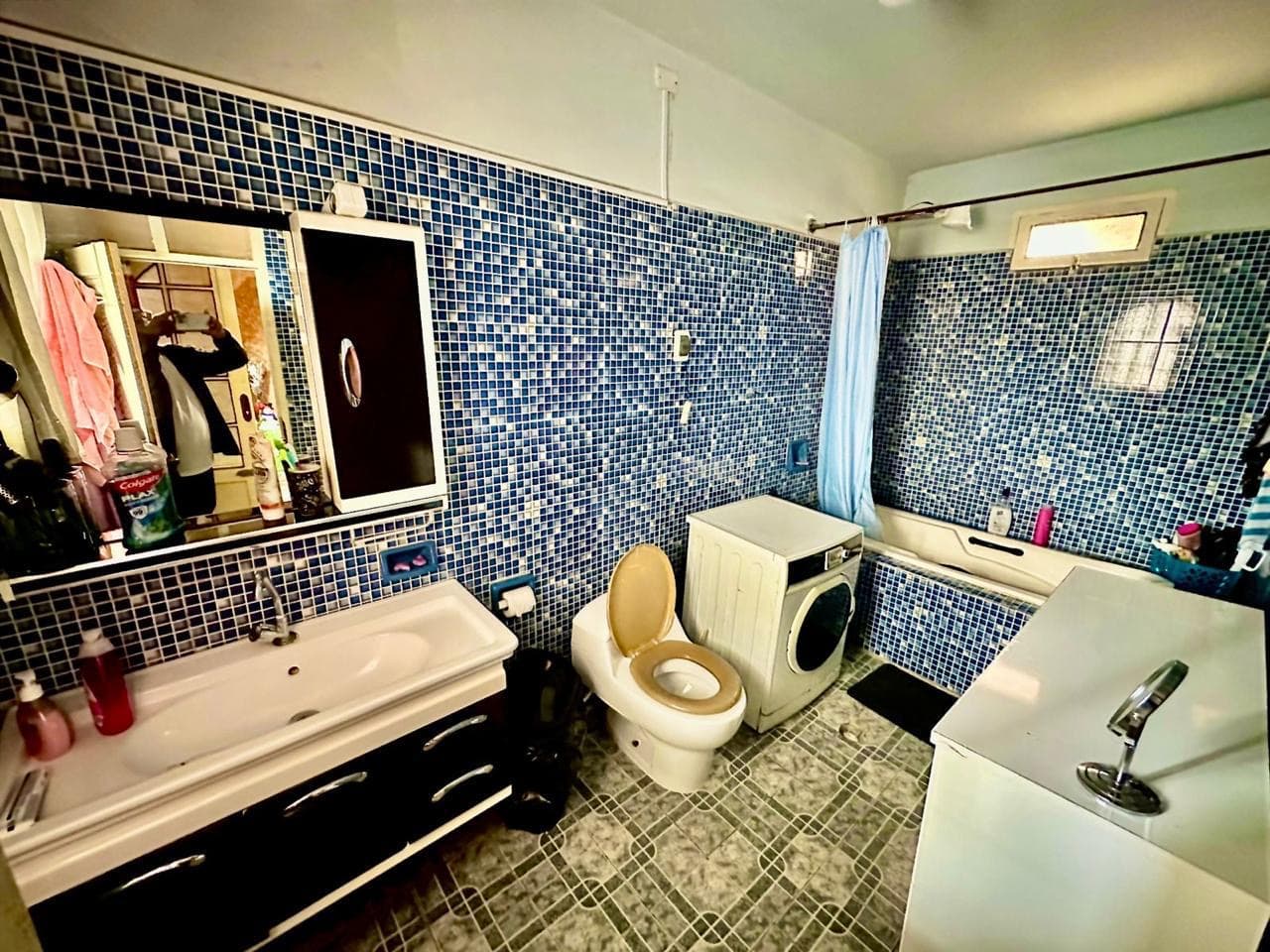 Casa comercial y familiar en quillacollo En pleno prado de la villa moderna