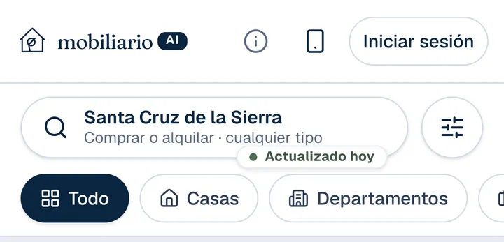 Barra de búsqueda con Santa Cruz de la Sierra, el botón de filtros a la derecha y los botones Todo, Casas y Departamentos.